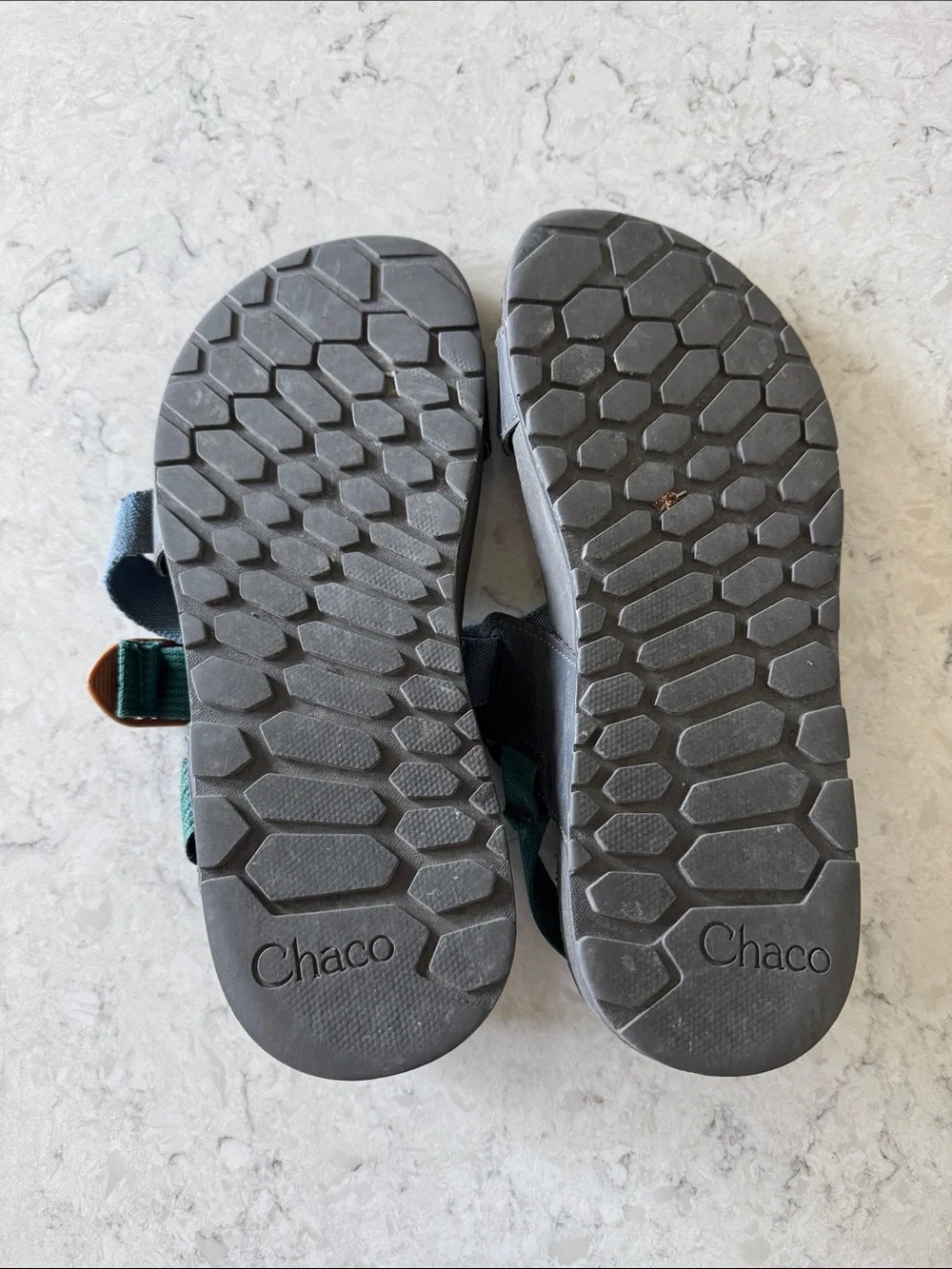 Chacos Men’s 9 Casual Strapped Sandals in Blue and Green
